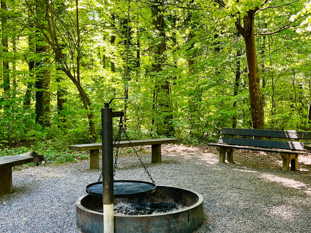 Jonen Feuerstelle